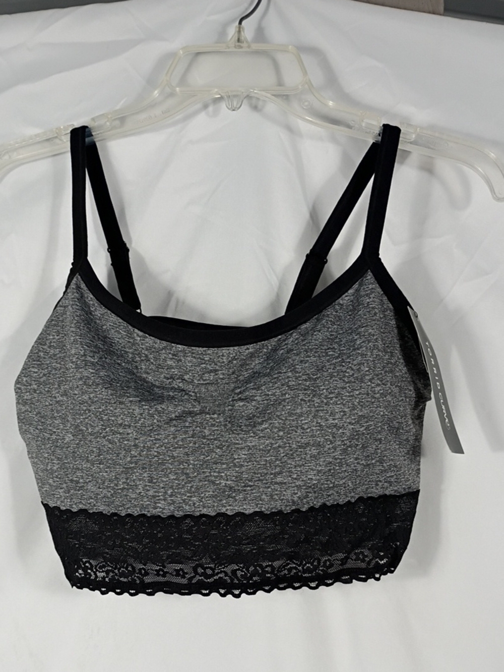 NWT Torrid Seamless Bralette Gray With Black Trim And Lace Sz 1 Wireless Padded